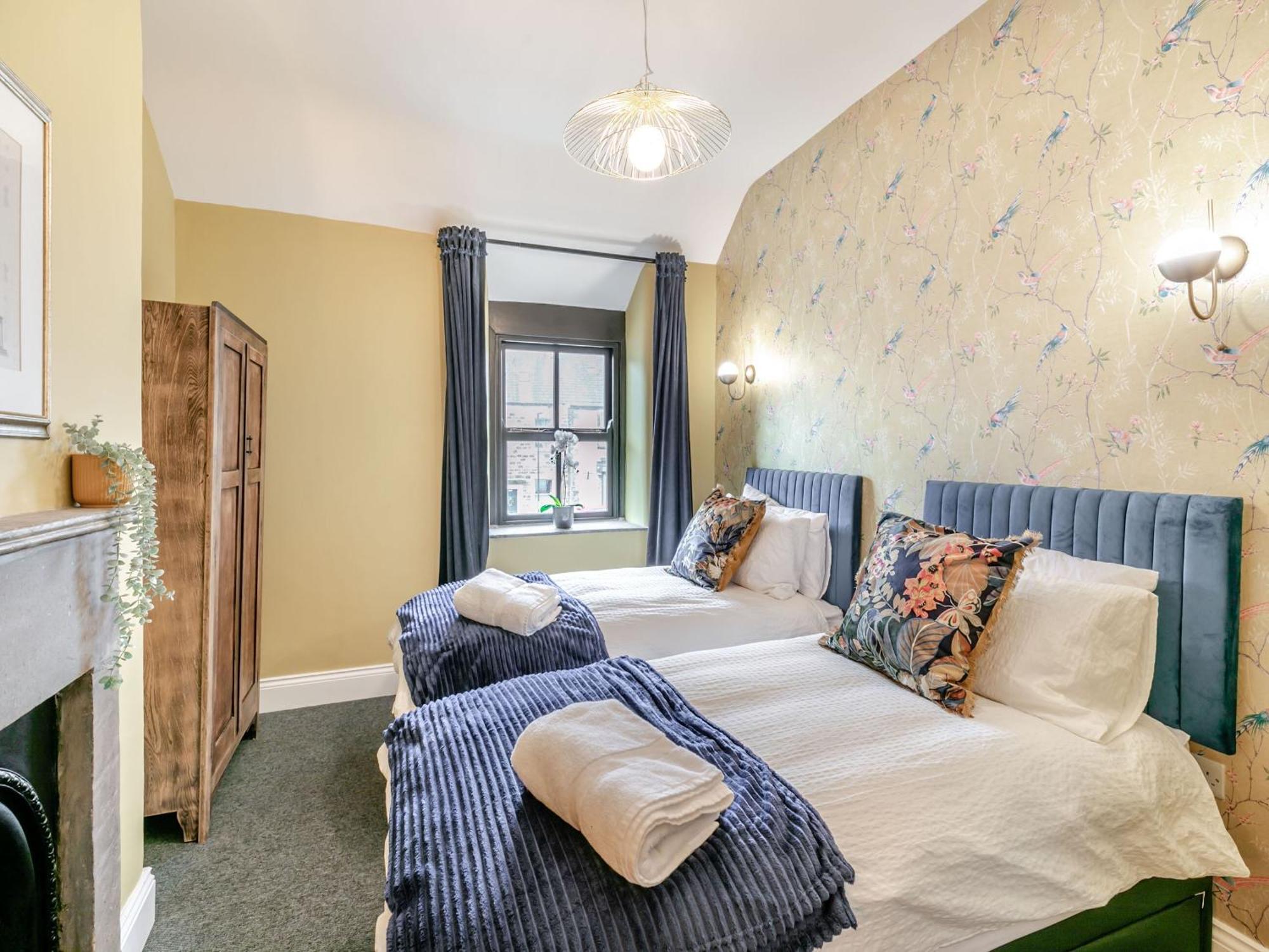 Verona House Tideswell Eksteriør bilde